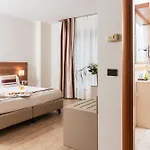 Royal Falcone Hotel