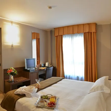 Royal Falcone 4* Monza