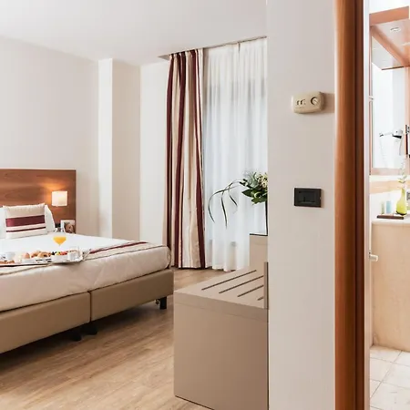 Royal Falcone Hotel