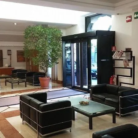 Royal Falcone Hotel